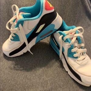 Girls Nike Air Max